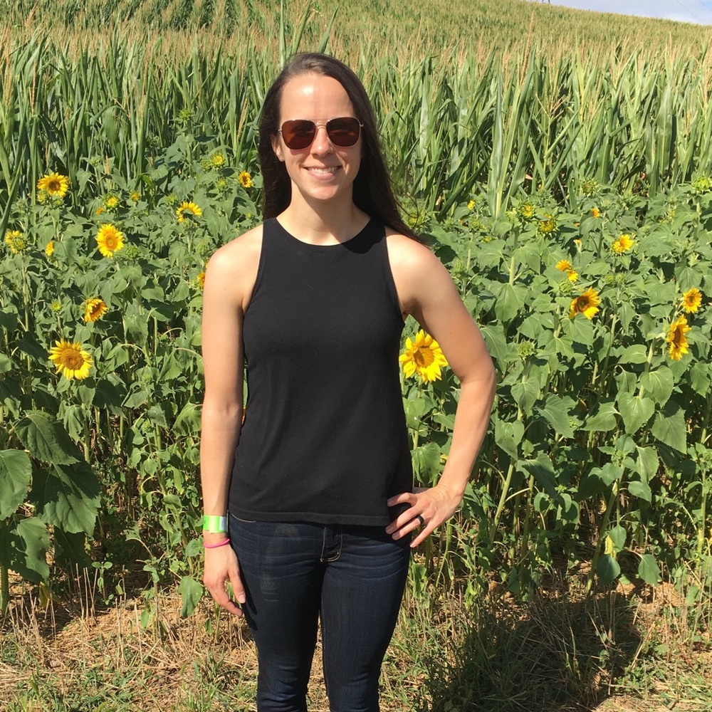 Meet your Posher, Caroline